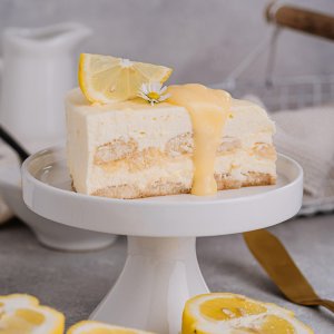 Lemon Tiramisu Torte